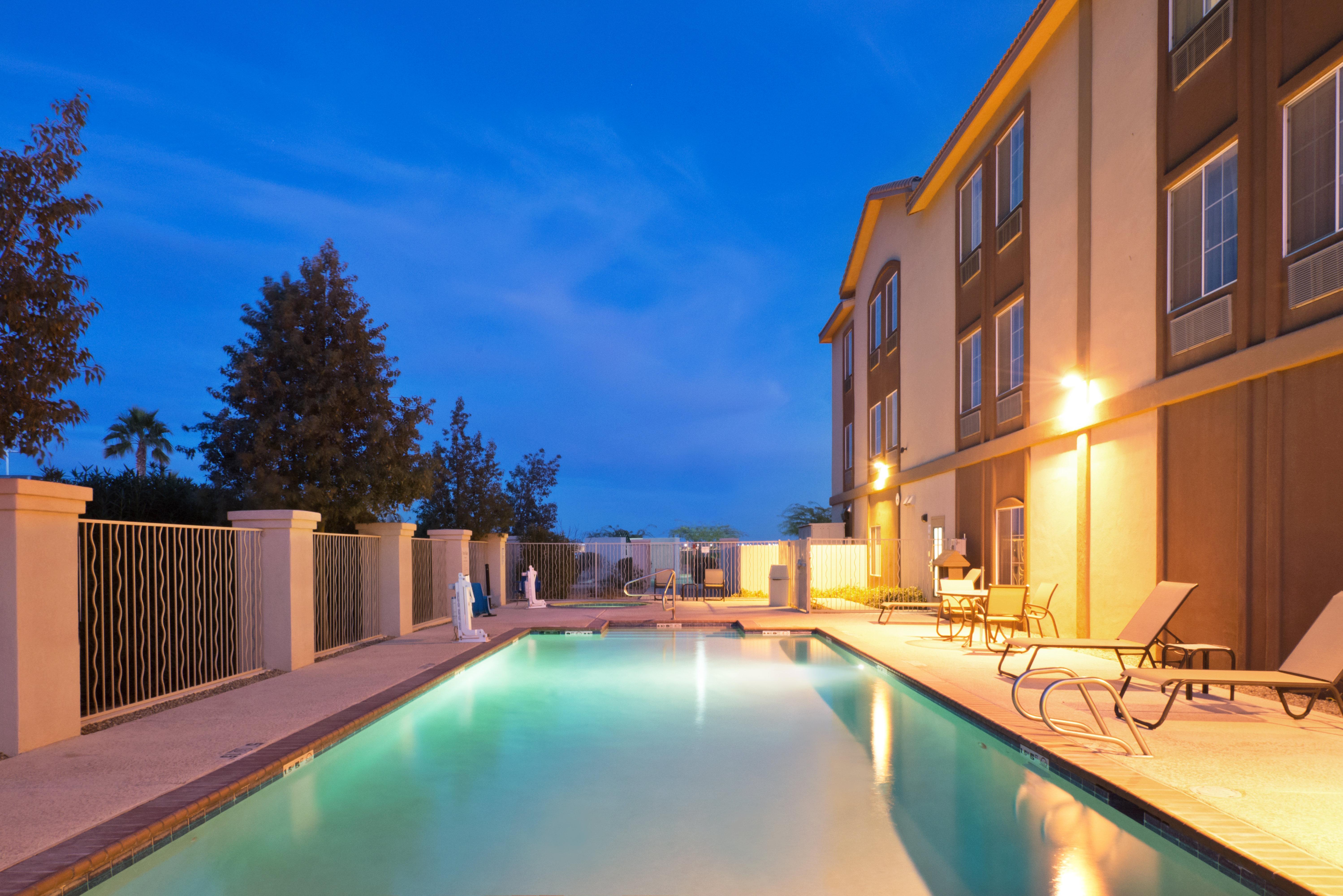 Holiday Inn Express & Suites Casa Grande By Ihg Extérieur photo